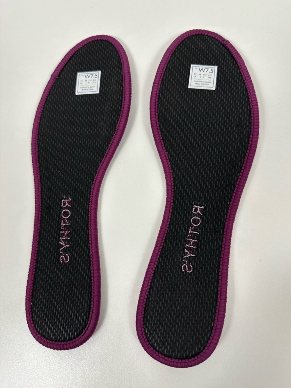 Rothys Herringbone Round Toe Flats - Picture 9 of 9
